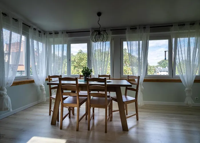 Komfortowy Apartament Victus Z 3 Sypialniami By Noclegi Renters *