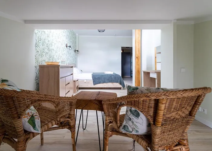 Apartment Komfortowy Apartament Victus Z 3 Sypialniami By Noclegi Renters *